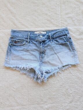 Hollister Mid Rise Raw Hem Y2K Cheeky Shorts
